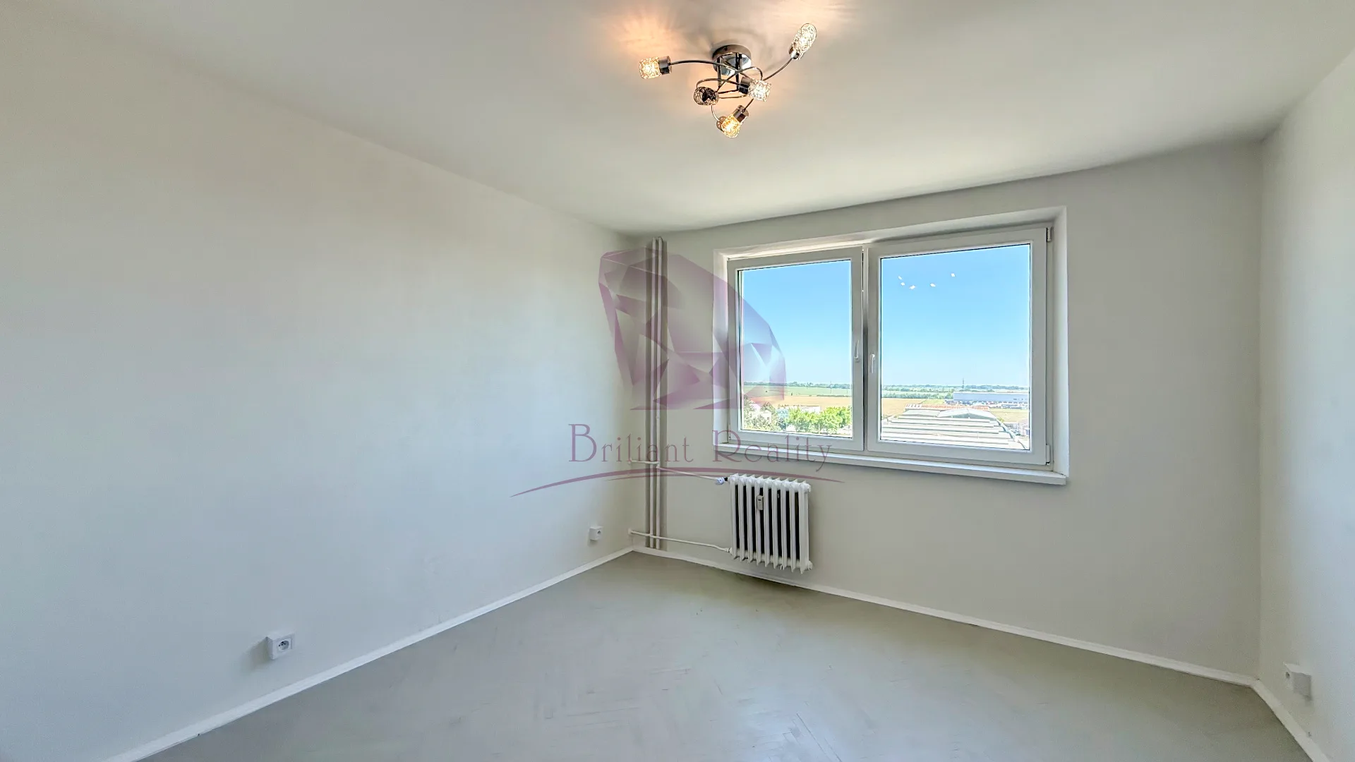 Moderný 3-izbový byt po kompletnej rekonštrukcii v Galante - foto 12