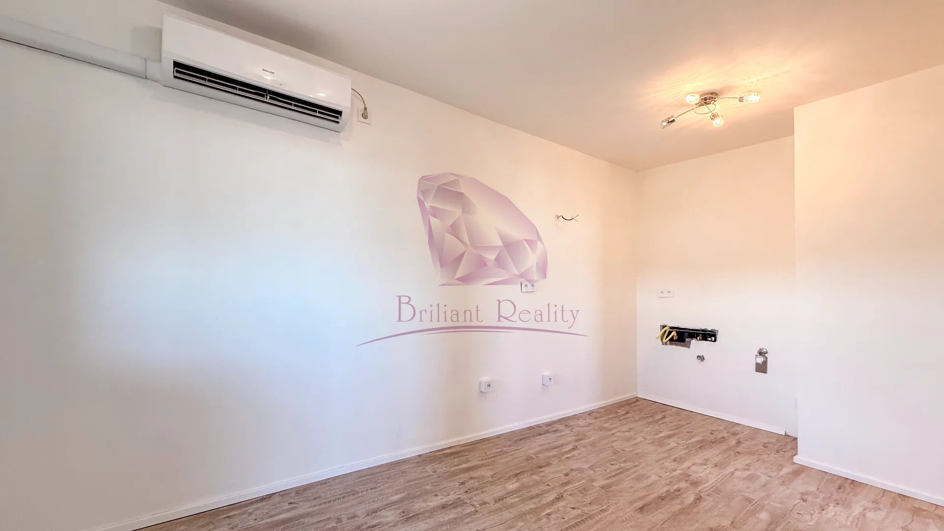 Moderný 3-izbový byt po kompletnej rekonštrukcii v Galante - foto 22