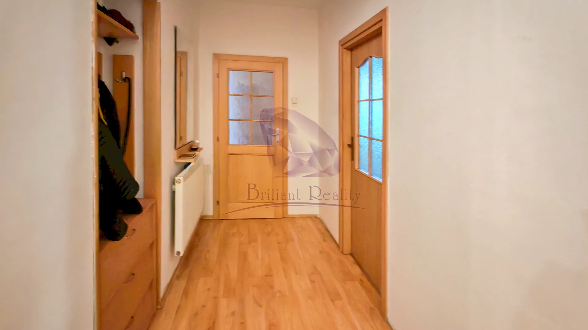 Priestranný 6-izbový rodinný dom v Bielom Kostole – bývanie bez kompromisov - foto 8