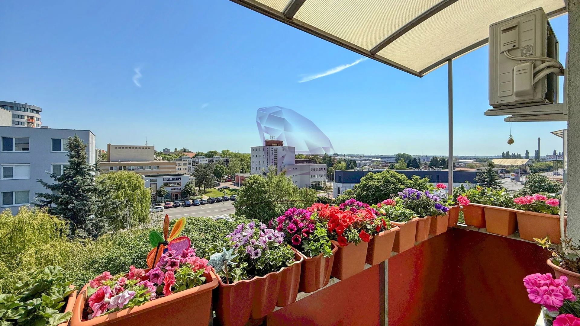 3-izbový byt po kompletnej rekonštrukcii s balkónom vo vyhľadávanej lokalite Clementisove sady – Galanta - foto 11