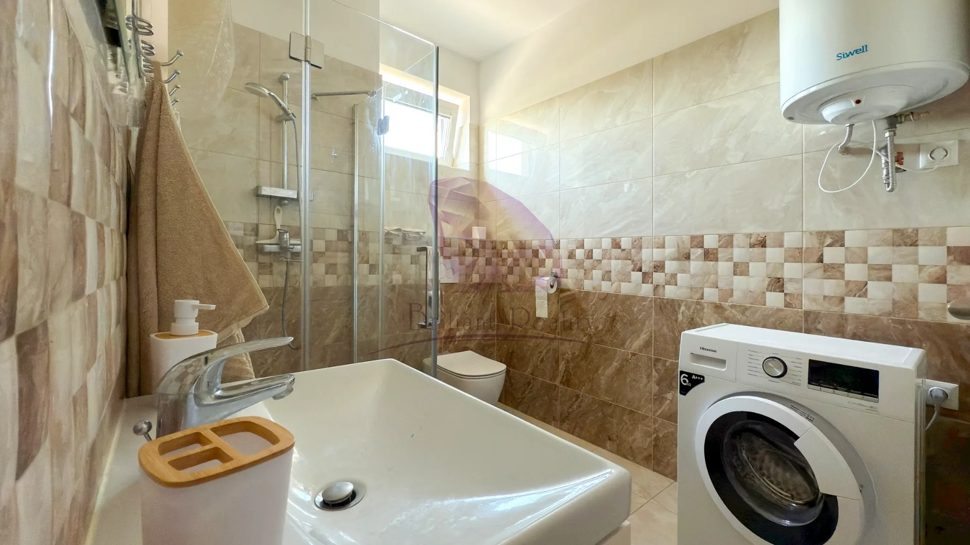 Prenájom štýlového 2-izbového bytu s balkónom a parkovaním v obľúbenej lokalite Nová Tehelňa – Senec - foto 8