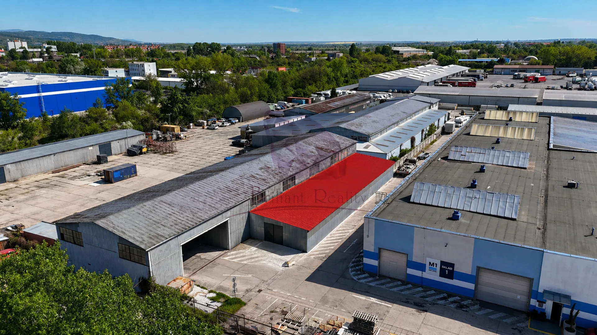 Na prenájom hala o výmere 400 m2 Staviteľská 3 Bratislava - foto 9