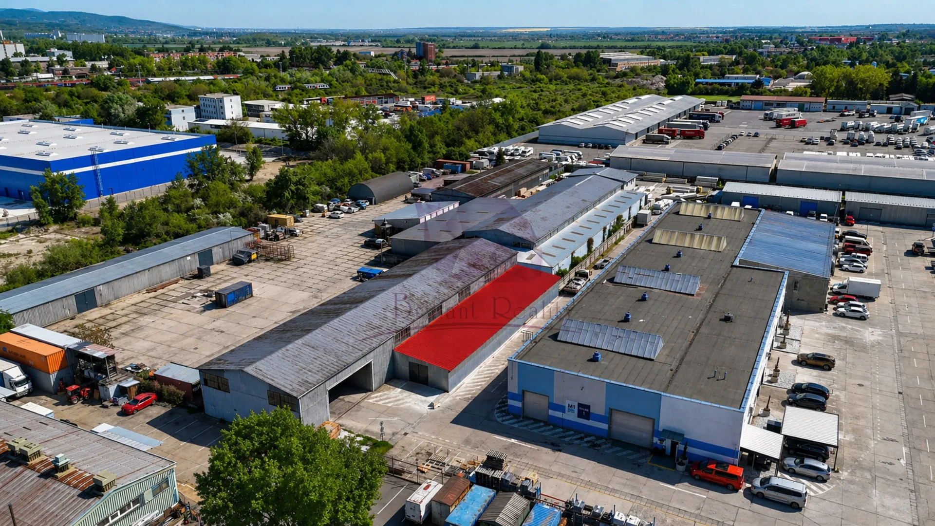 Na prenájom hala o výmere 400 m2 Staviteľská 3 Bratislava - foto 10