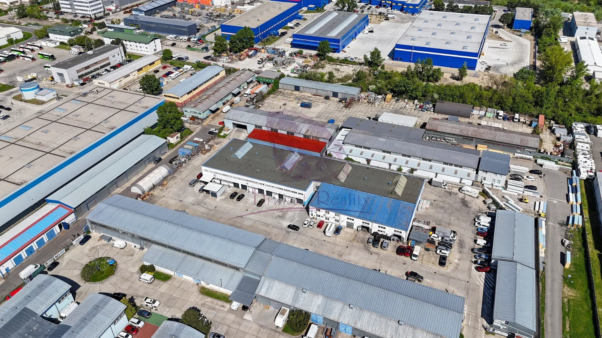 Na prenájom hala o výmere 400 m2 Staviteľská 3 Bratislava - foto 12