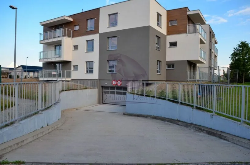 Parkovacie státie v podzemnej garáži - foto 2