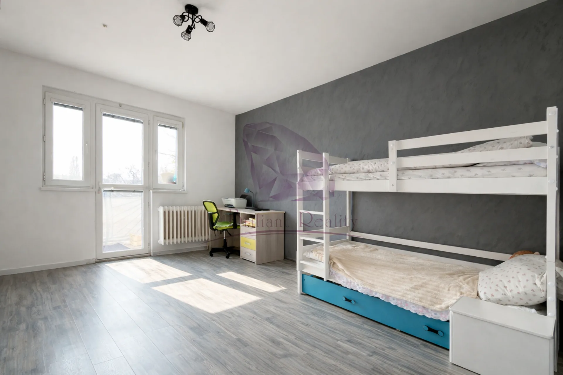 Na predaj priestranný 6-izbový rodinný dom situovaný vo vyhľadávanej lokalite mesta Senec - foto 10