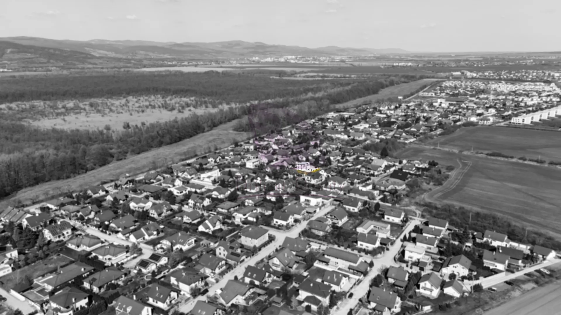 Na predaj 4-izbový nízkoenergetický rodinný dom v novovybudovanej modernej lokalite v obci Chorvátsky Grob – časť Čierna Voda - foto 21