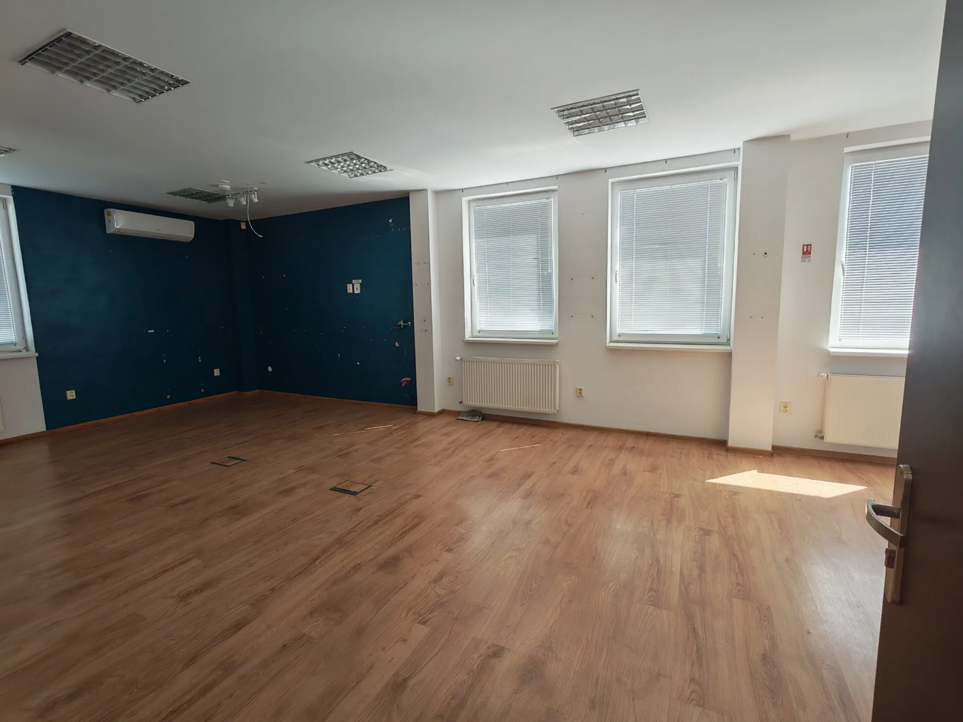 Logistický park na predaj - foto 7