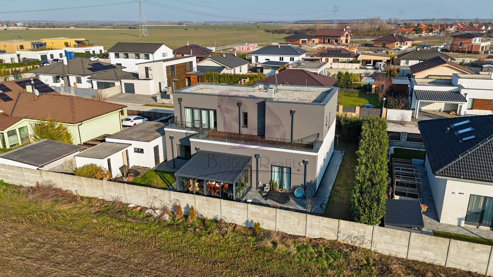 Nadčasová rezidencia len 20 minút od Bratislavy - foto 35