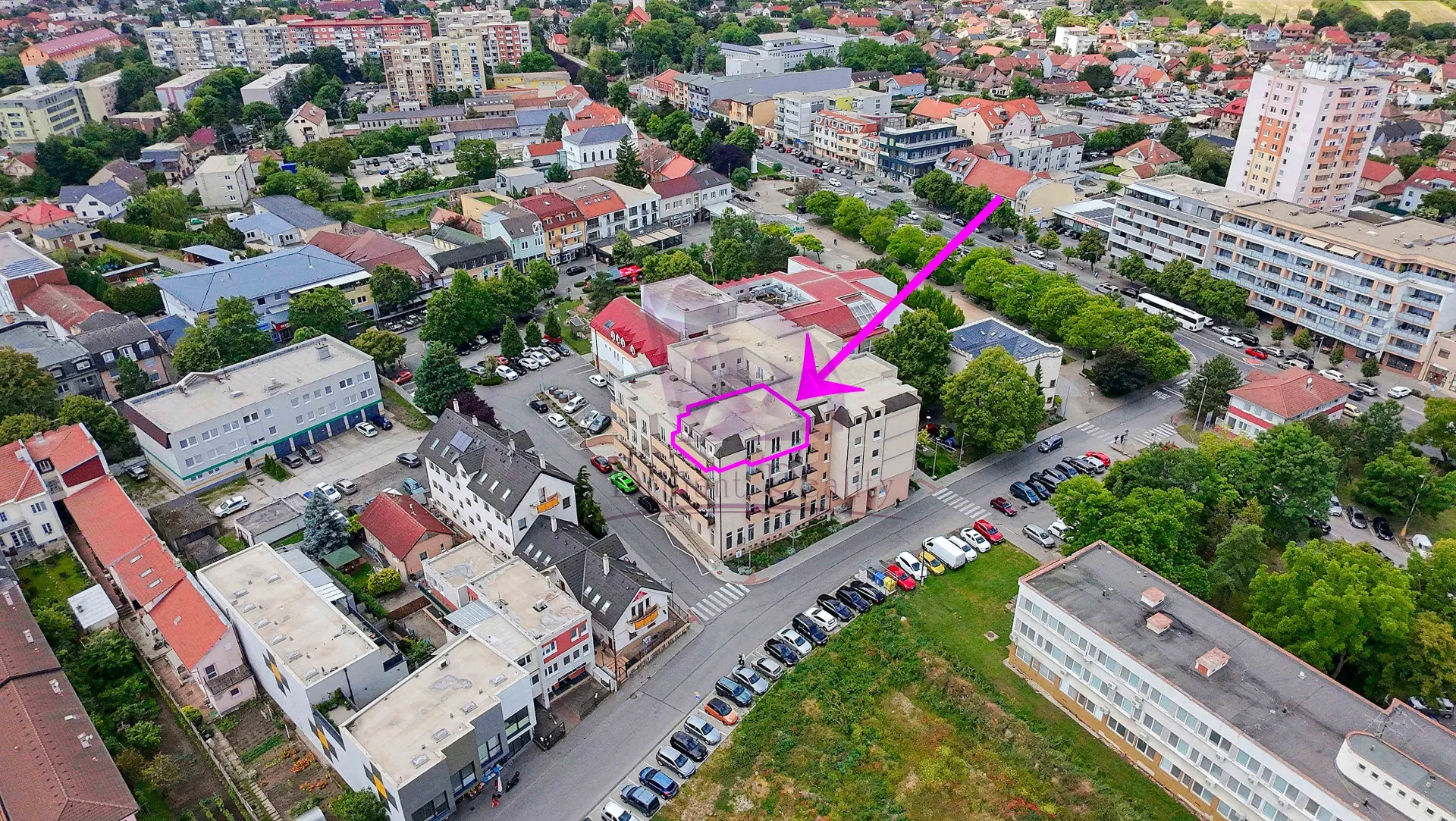 4 izbový byt v úplnom centre mesta Senec - foto 4