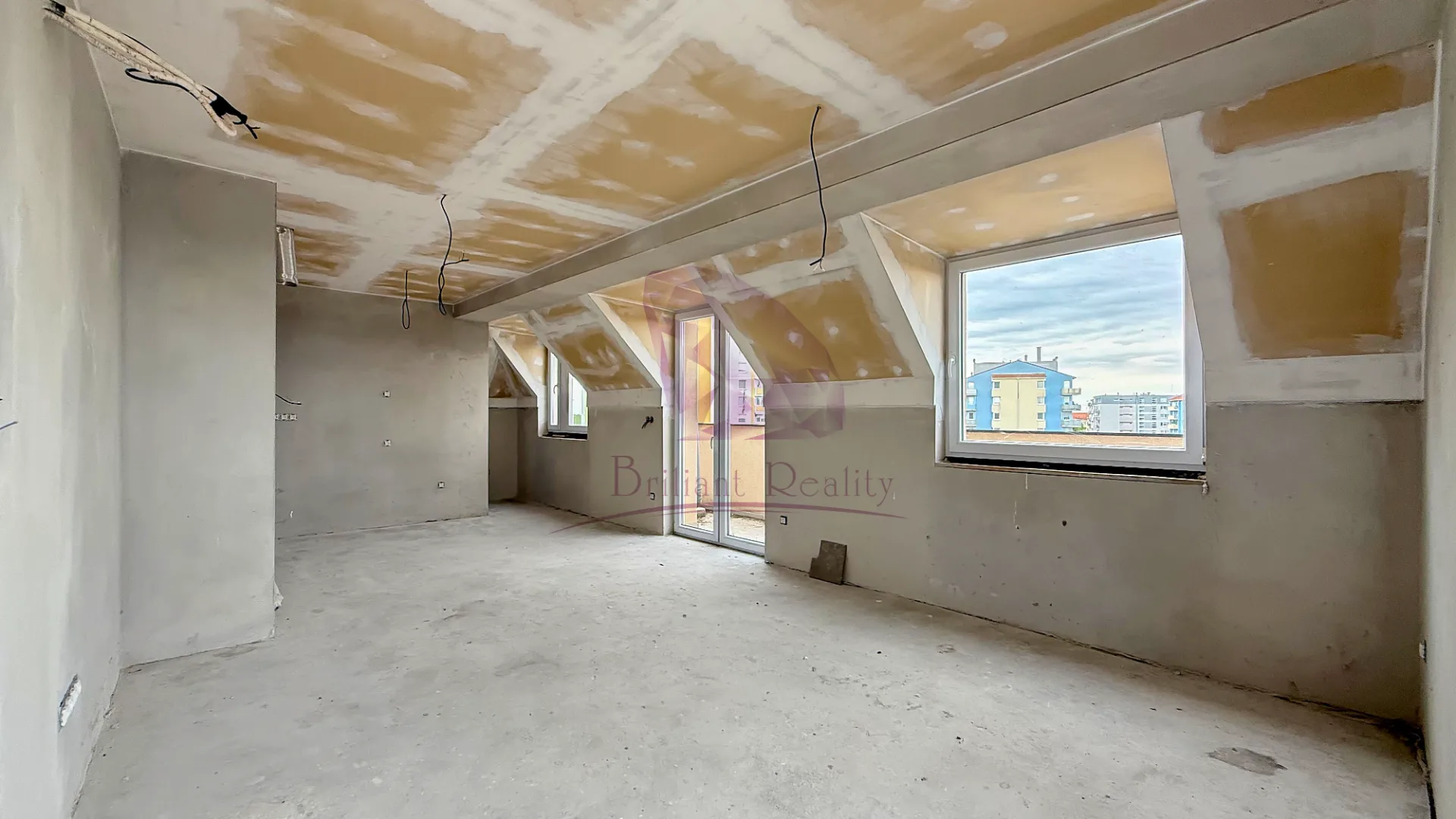 4 izbový byt v úplnom centre mesta Senec - foto 8