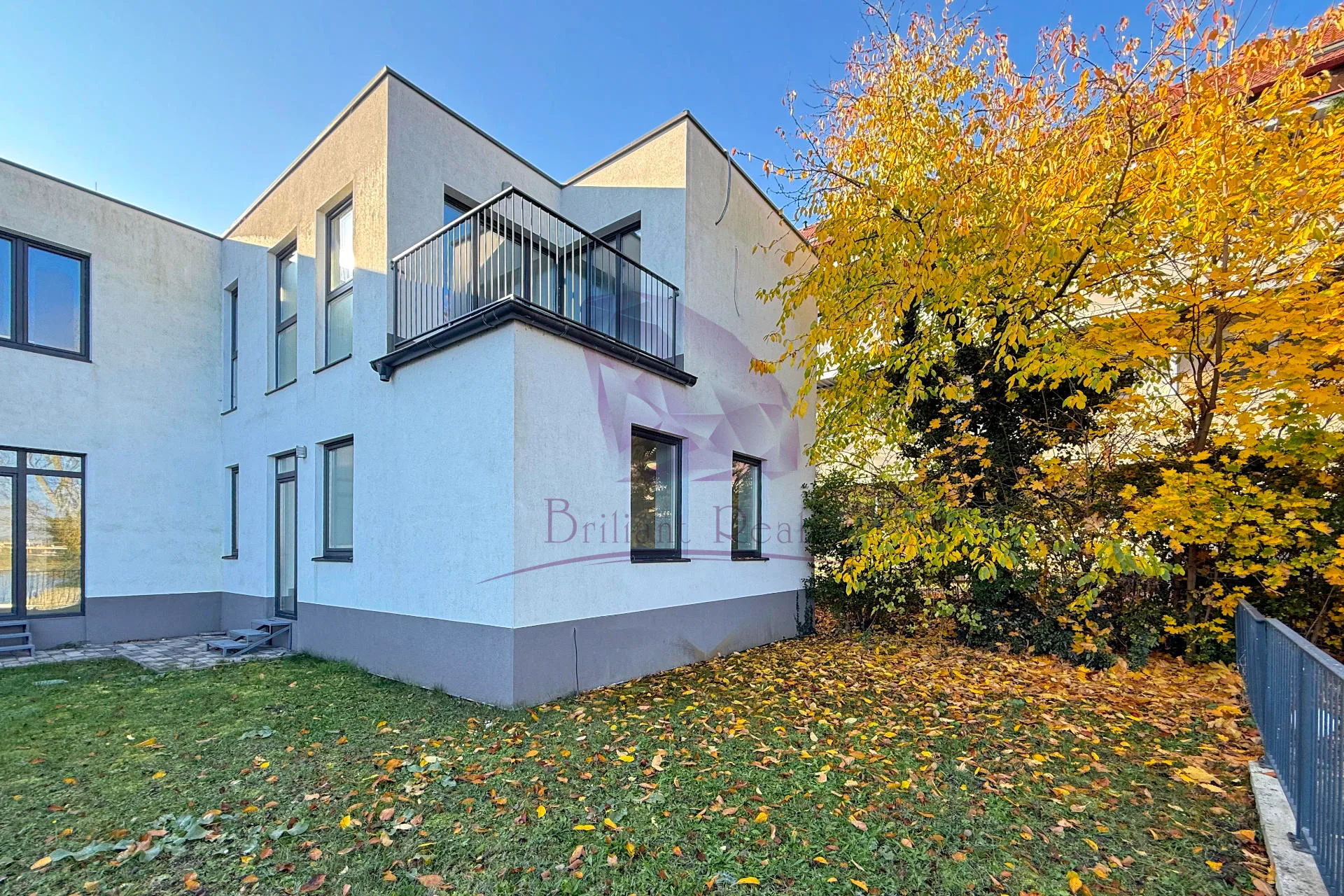 Exkluzívne bývanie pri vode - apartmán s vlastným vchodom na Slnečných jazerách - foto 12