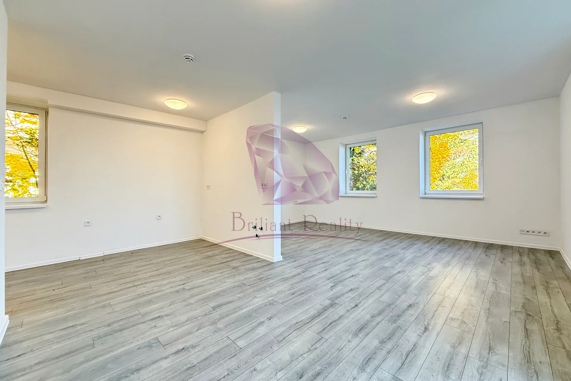 Exkluzívne bývanie pri vode - apartmán s vlastným vchodom na Slnečných jazerách - foto 8