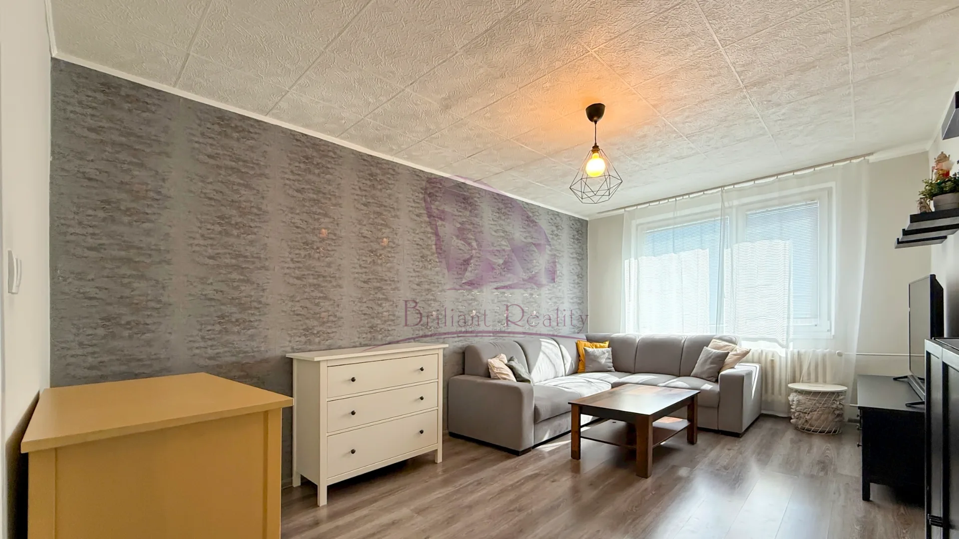 3-izbový byt s panoramatickým výhľadom, balkónom a výbornou dispozíciou | Centrum Galanty - foto 5