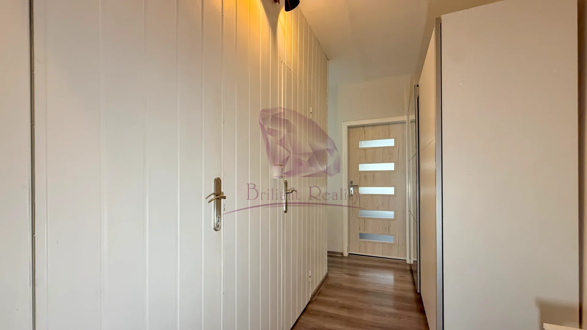 3-izbový byt s panoramatickým výhľadom, balkónom a výbornou dispozíciou | Centrum Galanty - foto 8