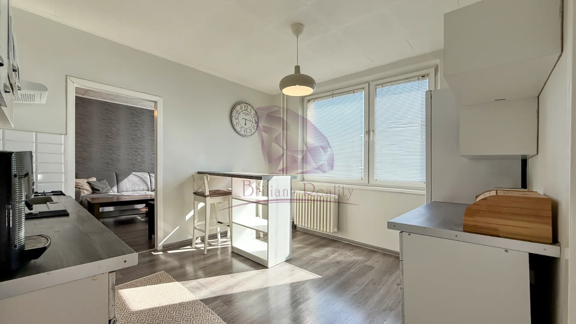 3-izbový byt s panoramatickým výhľadom, balkónom a výbornou dispozíciou | Centrum Galanty - foto 10