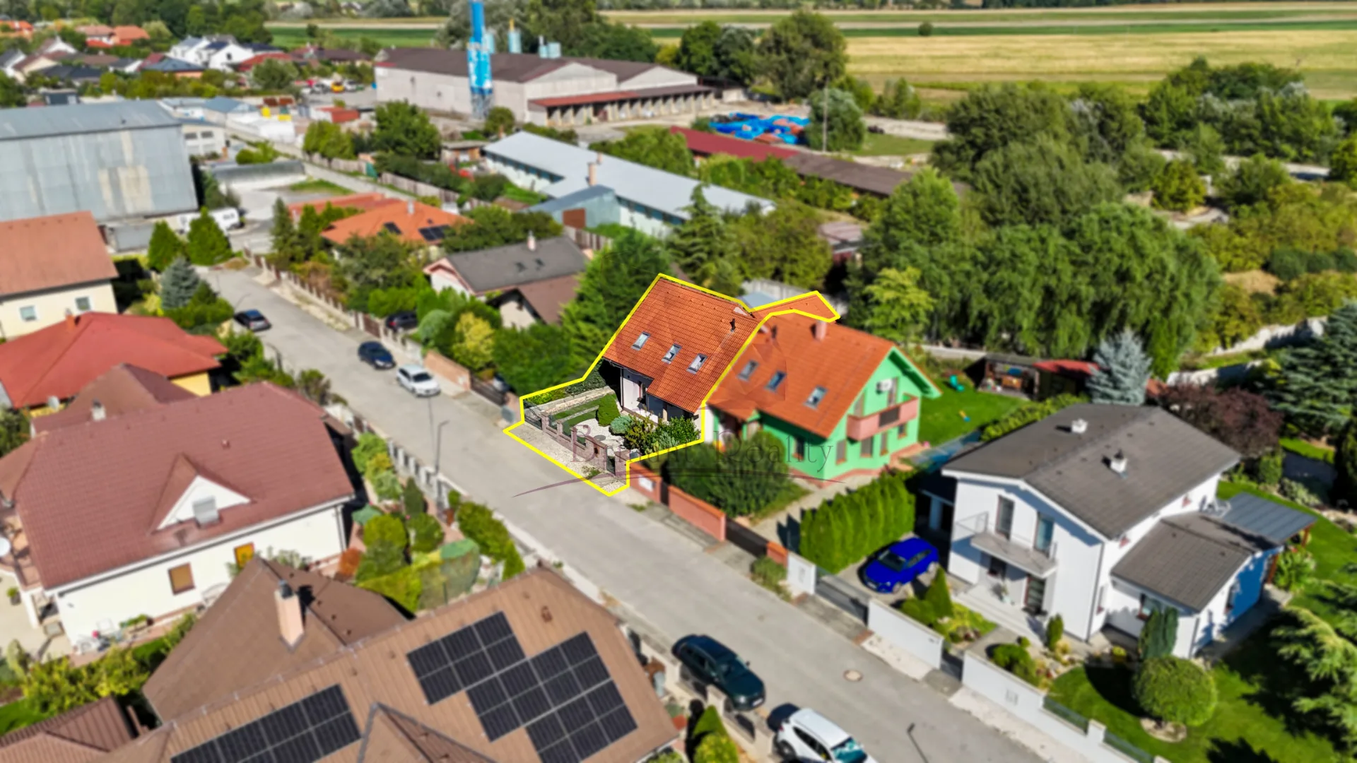 4-izbový rodinný dom v Novej Dedinke s garážou, terasou a pozemkom 322 m² - foto 1