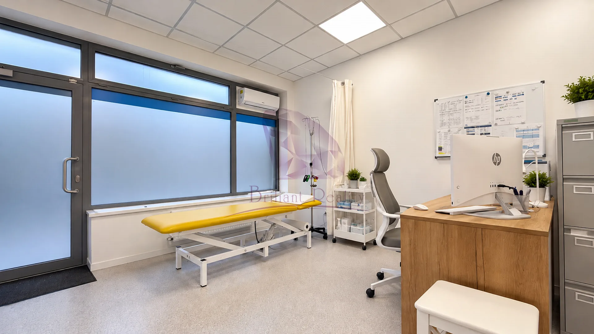 Na predaj nebytový priestor v centre Senca - foto 12