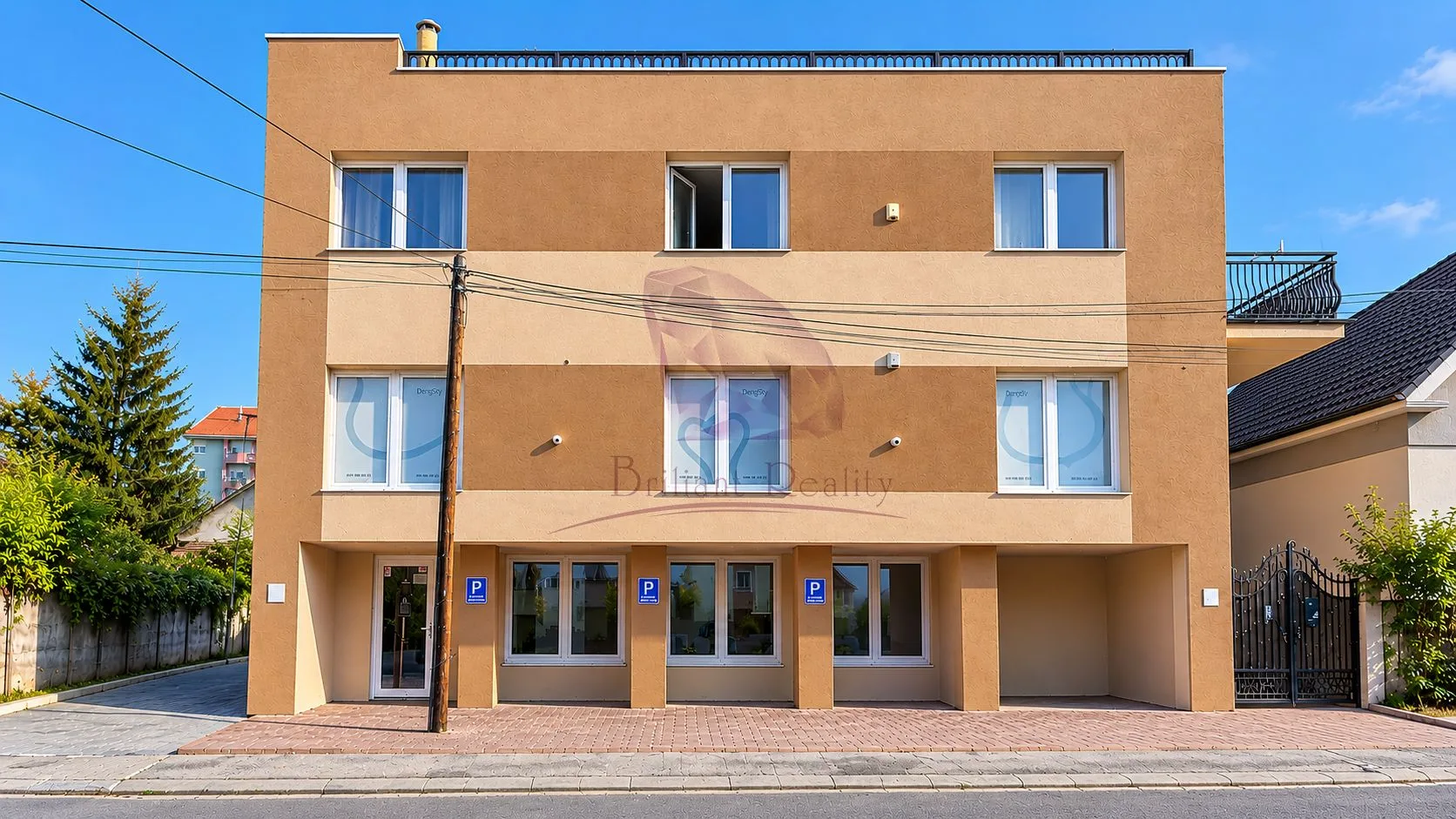 Na prenájom komerčný priestor v centre Senca